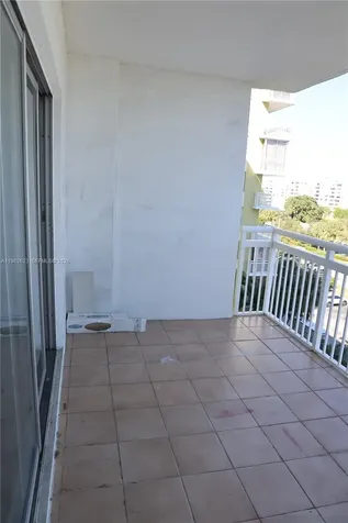 Hollywood FL 33021