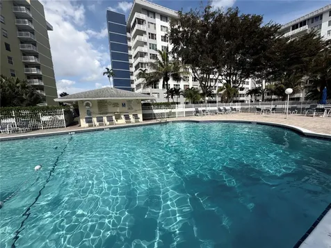 Hollywood FL 33021