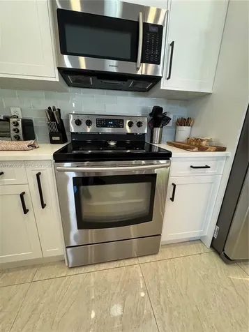 935 NW 203rd Avenue Pembroke Pines FL 33029