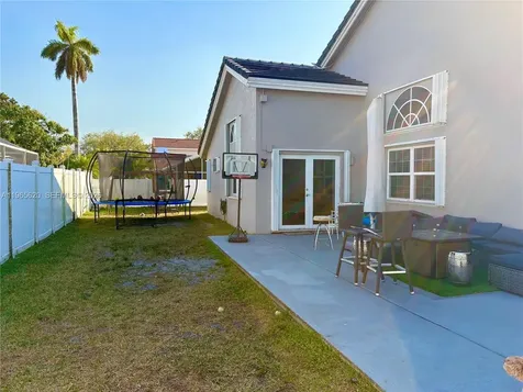 935 NW 203rd Avenue Pembroke Pines FL 33029
