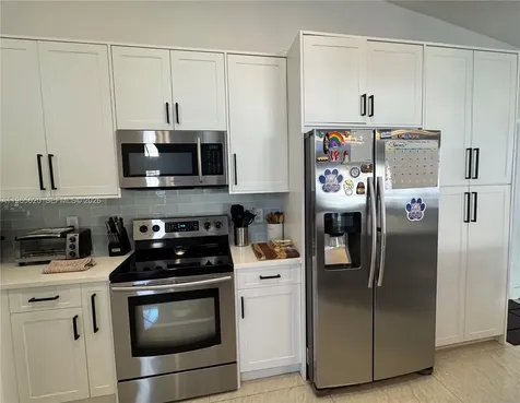 935 NW 203rd Avenue Pembroke Pines FL 33029