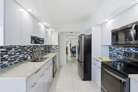 16425 Collins Avenue Sunny Isles Beach FL 33160