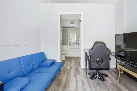 16425 Collins Avenue Sunny Isles Beach FL 33160