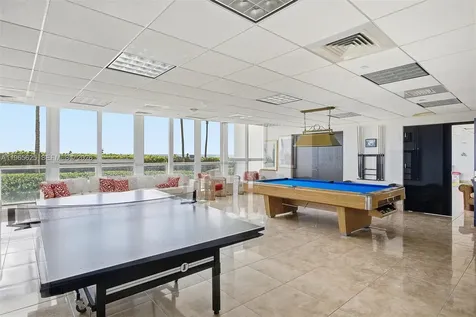 16425 Collins Avenue Sunny Isles Beach FL 33160