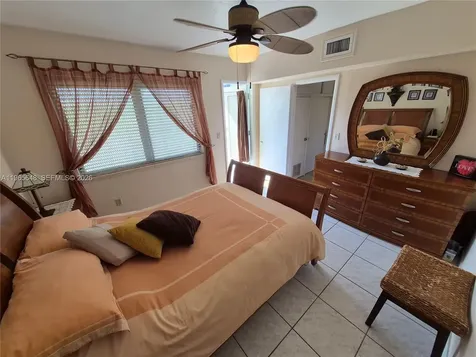 520 Euclid Avenue Miami Beach FL 33139