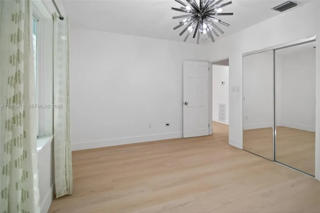 1113 N Victoria Park Road Fort Lauderdale FL 33304