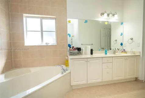 3054 SE 5th Drive Homestead FL 33033
