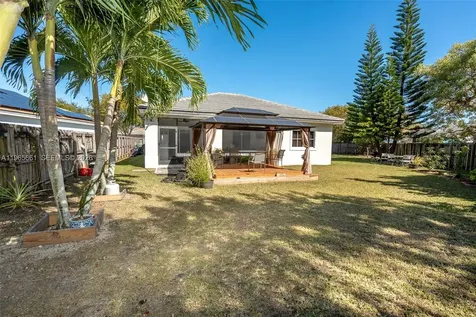 3054 SE 5th Drive Homestead FL 33033