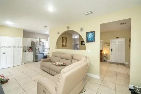 3054 SE 5th Drive Homestead FL 33033