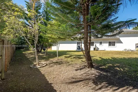 3054 SE 5th Drive Homestead FL 33033