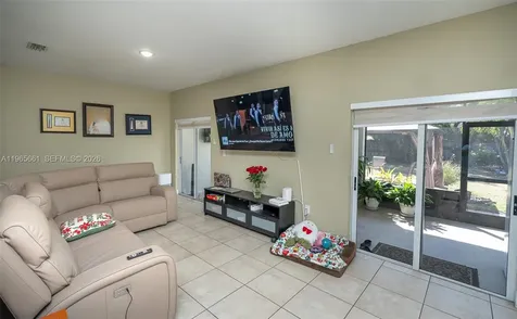 3054 SE 5th Drive Homestead FL 33033