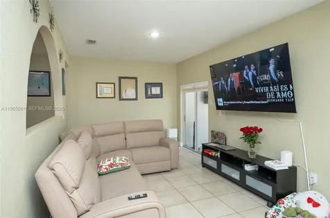 3054 SE 5th Drive Homestead FL 33033