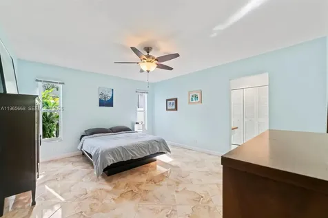 120 SE 3rd Avenue Dania Beach FL 33004