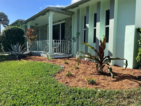 120 SE 3rd Avenue Dania Beach FL 33004