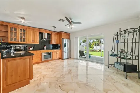 120 SE 3rd Avenue Dania Beach FL 33004