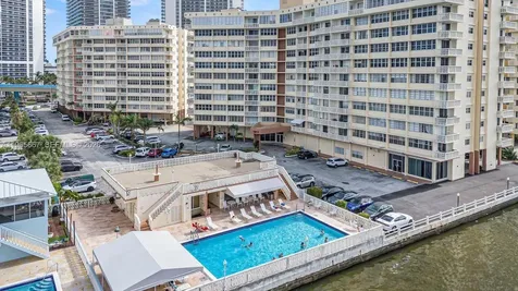 1817 S Ocean Drive Hallandale Beach FL 33009