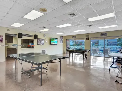 1817 S Ocean Drive Hallandale Beach FL 33009