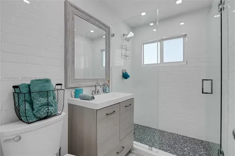 126 Columbus Drive Islamorada FL 33036