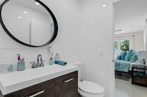 126 Columbus Drive Islamorada FL 33036