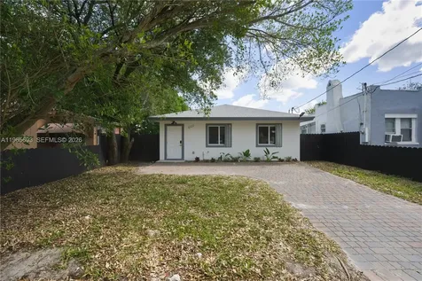 6723 NW 6th Avenue Miami FL 33150