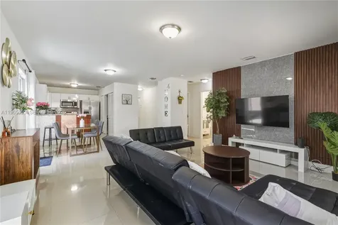 6723 NW 6th Avenue Miami FL 33150