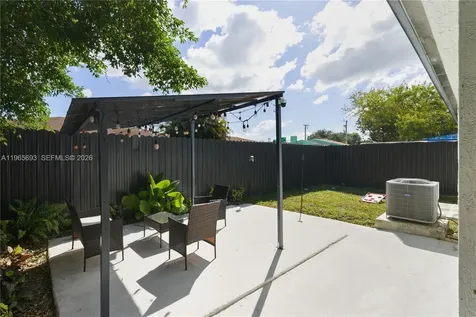 6723 NW 6th Avenue Miami FL 33150