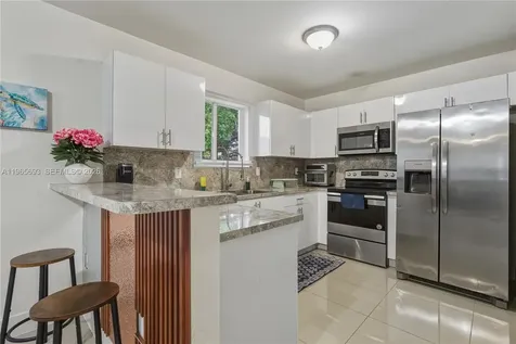 6723 NW 6th Avenue Miami FL 33150