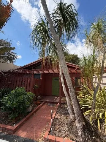 6171 NW 32nd Way Fort Lauderdale FL 33309