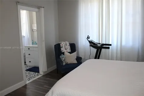 20135 SW 129th Avenue Miami FL 33177