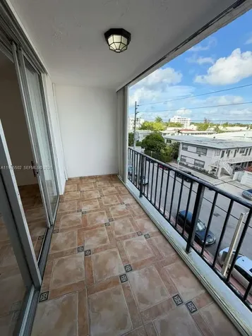 7850 Byron Avenue Miami Beach FL 33141