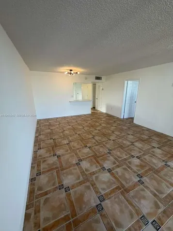 7850 Byron Avenue Miami Beach FL 33141