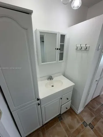 7850 Byron Avenue Miami Beach FL 33141