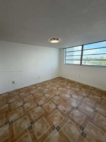 7850 Byron Avenue Miami Beach FL 33141