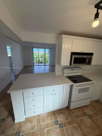 7850 Byron Avenue Miami Beach FL 33141