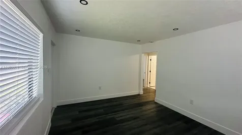 1100 NW 75th Street Miami FL 33150