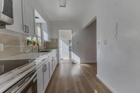 1441 SW 17th Street Miami FL 33145