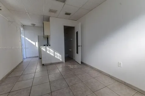 1441 SW 17th Street Miami FL 33145
