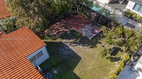1441 SW 17th Street Miami FL 33145