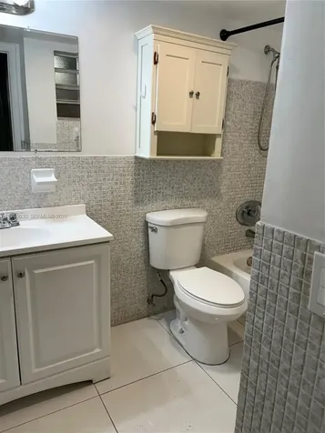 1475 NE 125th Terrace North Miami FL 33161