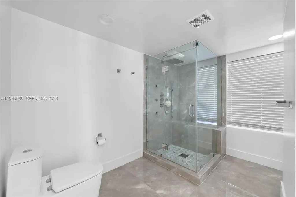 670 SE 7th Avenue Pompano Beach FL 33060