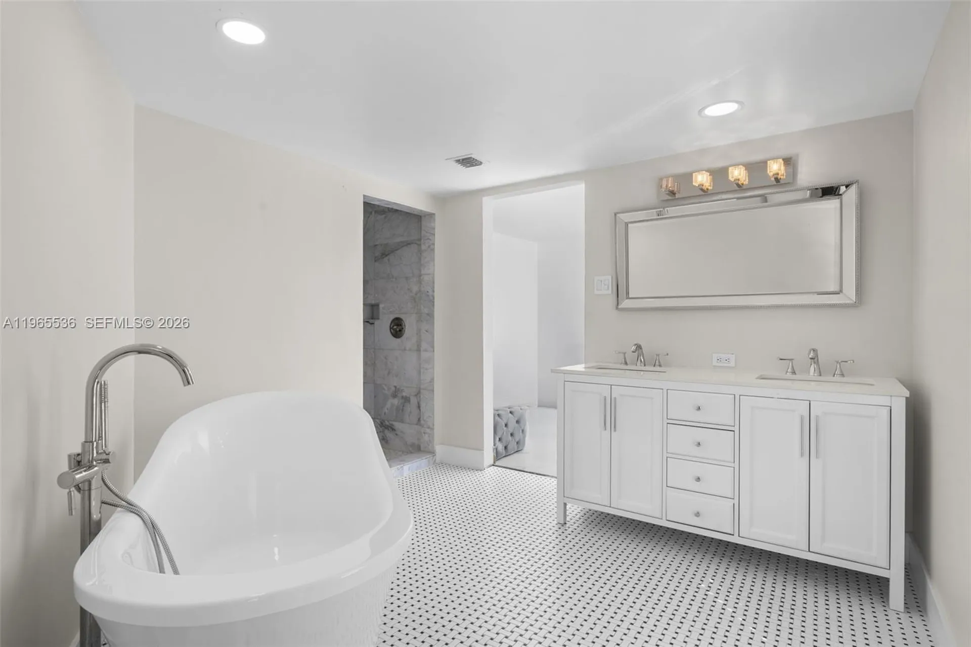 670 SE 7th Avenue Pompano Beach FL 33060