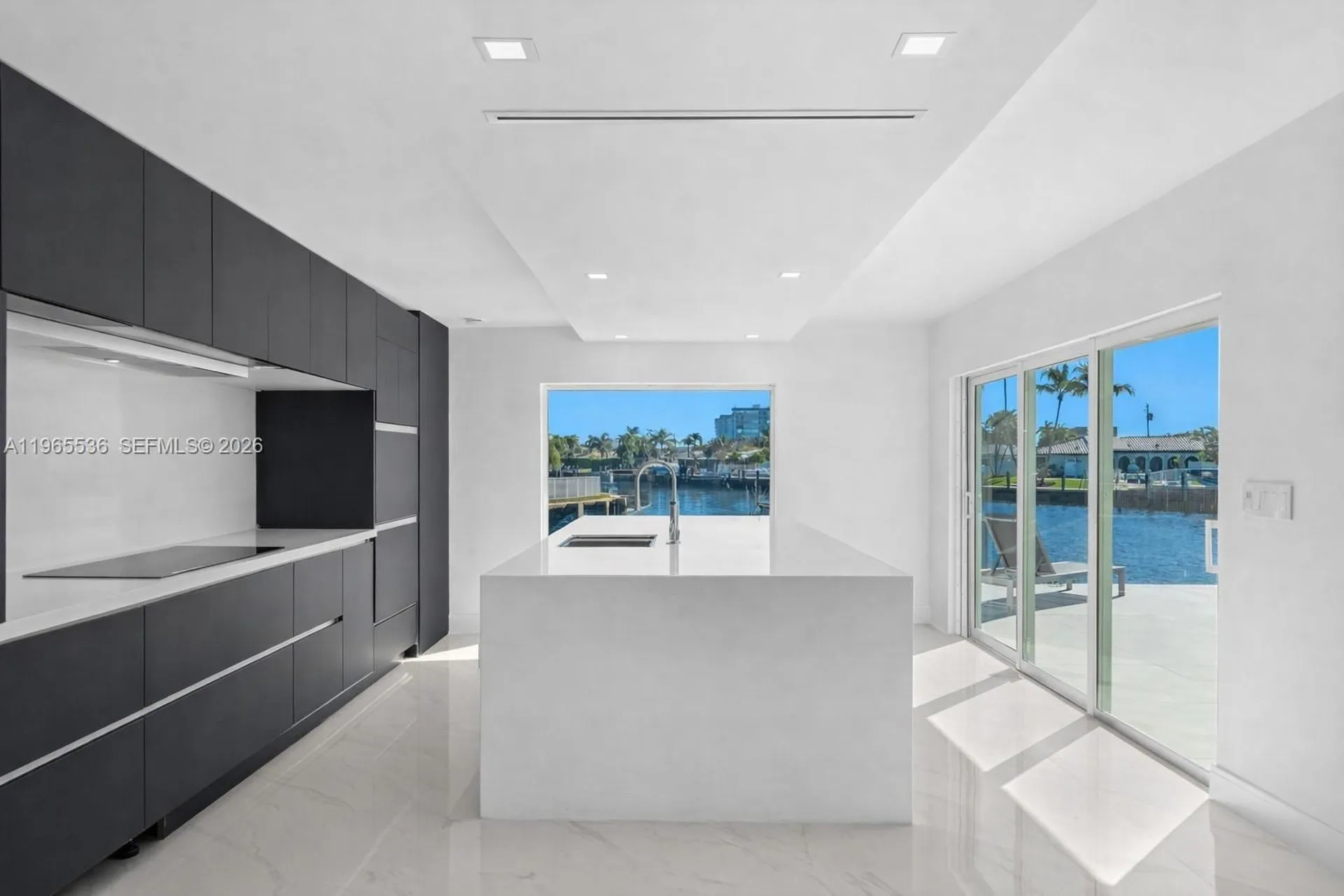 670 SE 7th Avenue Pompano Beach FL 33060
