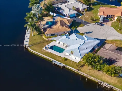 670 SE 7th Avenue Pompano Beach FL 33060
