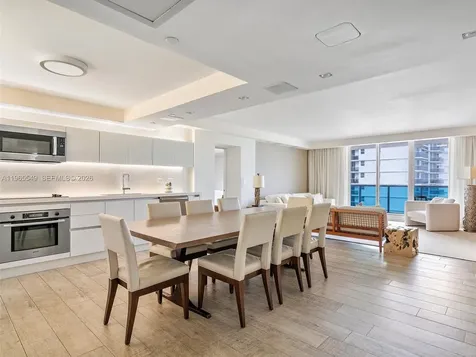 102 24th Street Miami Beach FL 33139