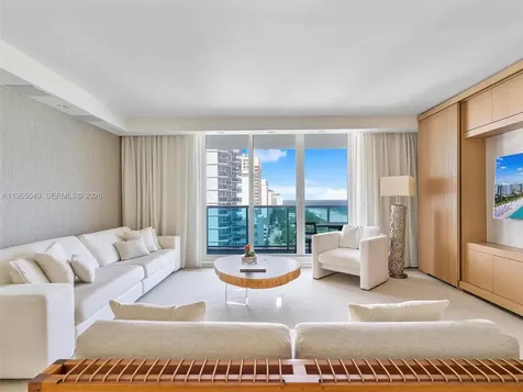 102 24th Street Miami Beach FL 33139