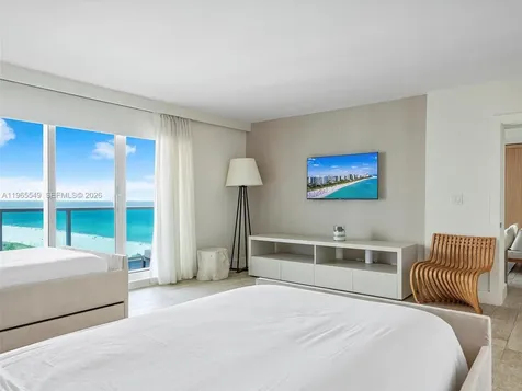 102 24th Street Miami Beach FL 33139