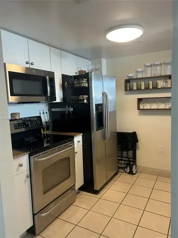 60 NW 37th Avenue Miami FL 33125