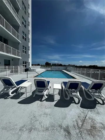 60 NW 37th Avenue Miami FL 33125