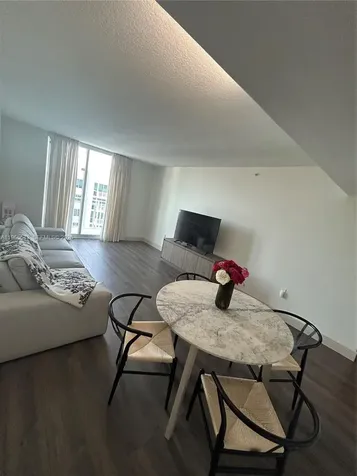 60 NW 37th Avenue Miami FL 33125