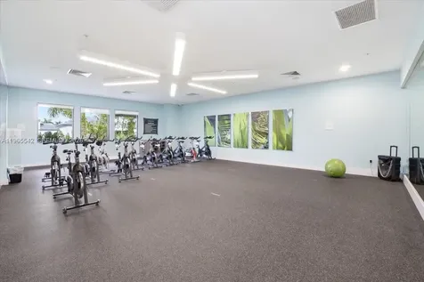 8096 NW 48th Terrace Doral FL 33166
